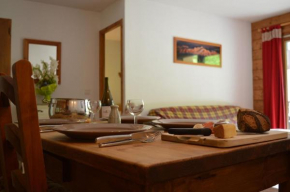 2 bedroom Apartment in Les Houches Stone's throw from Prairon lift